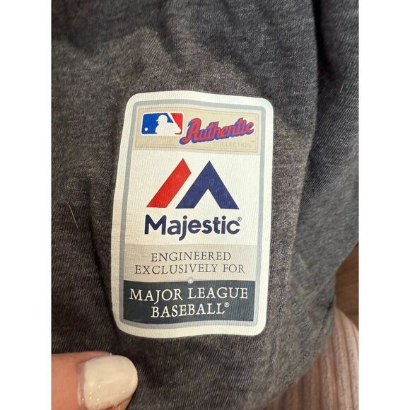 Cleveland Indians Majestic Authentic MLB T-Shirt Gray Medium - Picture 7 of 10